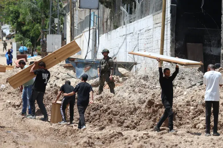 11 عائلة فلسطينية ترحل قسرا من خربة يرزا شرق طوباس بسبب اعتداءات المستوطنين