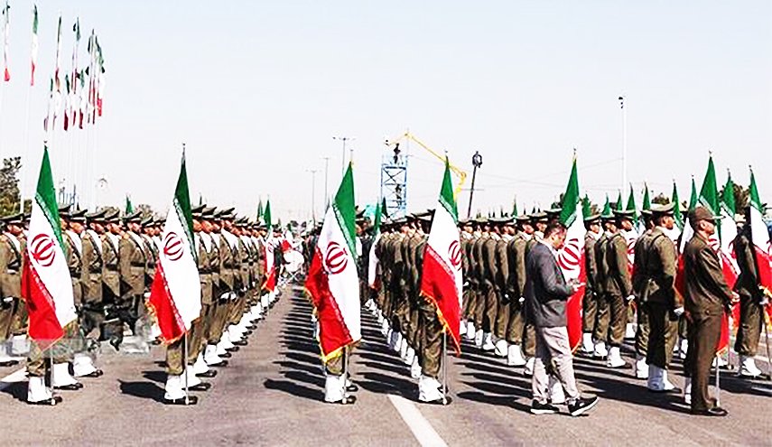 قادة عسكريون: إيران ستدافع عن أمنها واستقلالها ومصالحها الوطنية