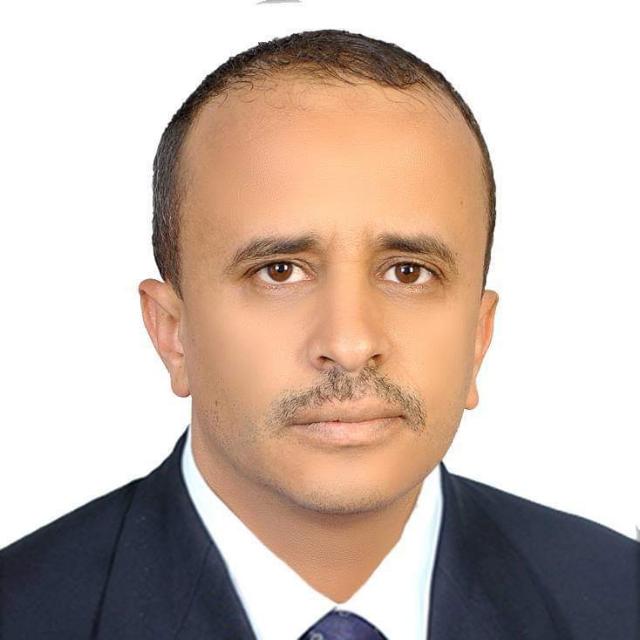 الحقائق تحت الضوء