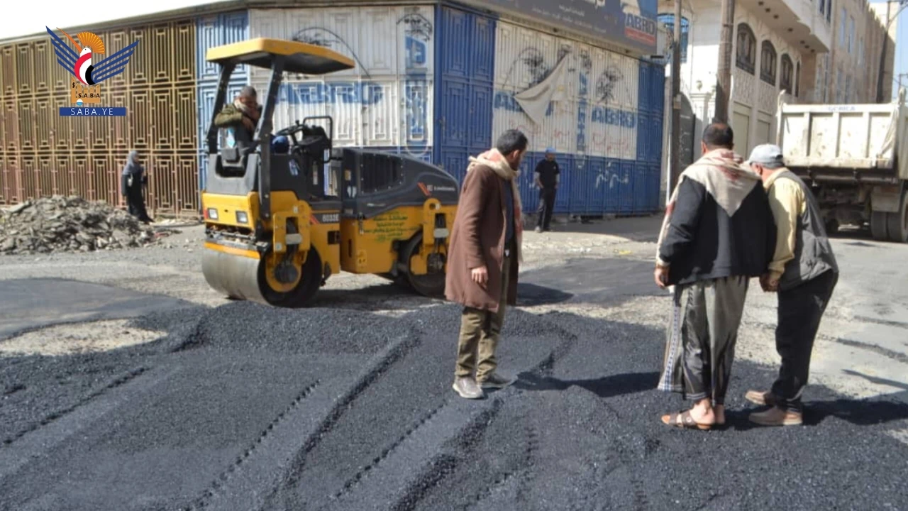 تفقد أعمال ترميمات وصيانة الشوارع بمديرية صنعاء الجديدة