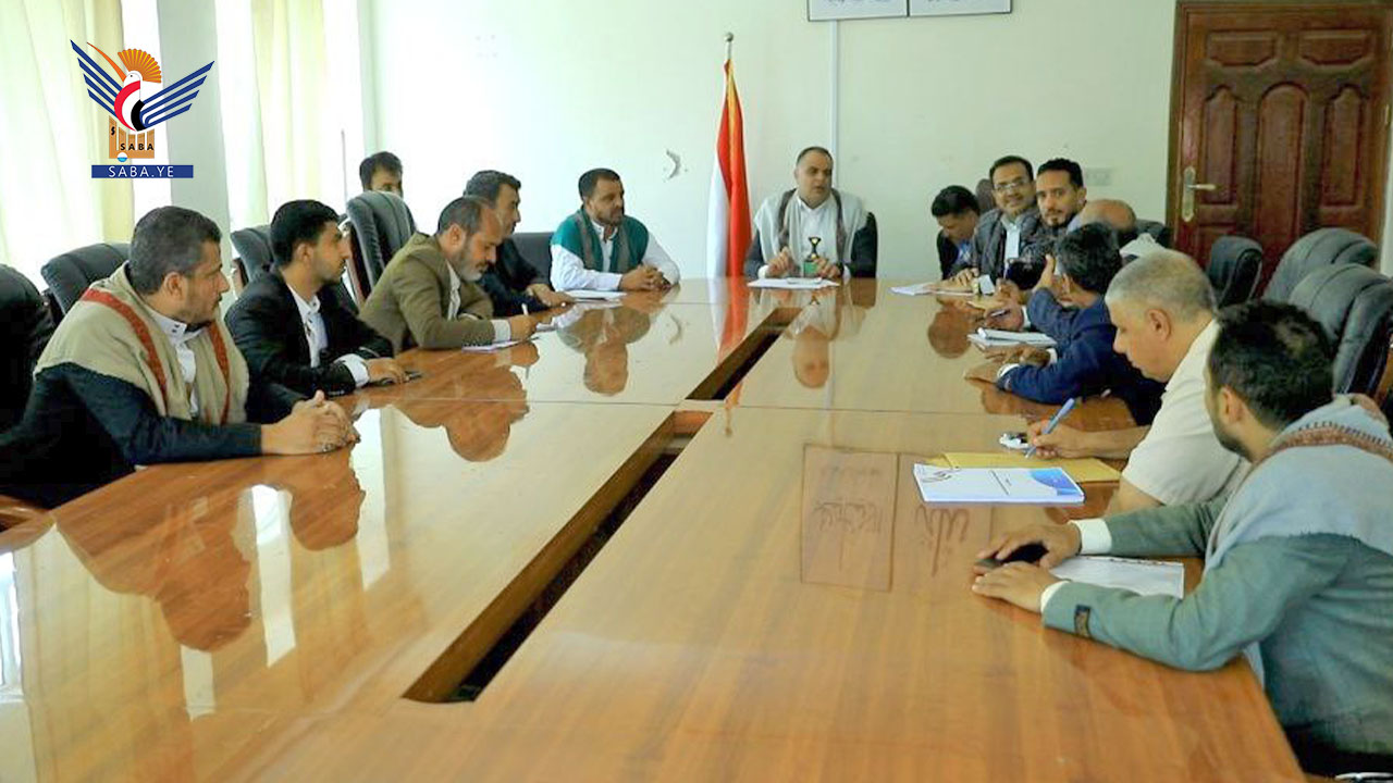 مناقشة أعمال لجنة تبسيط الإجراءات في حجة