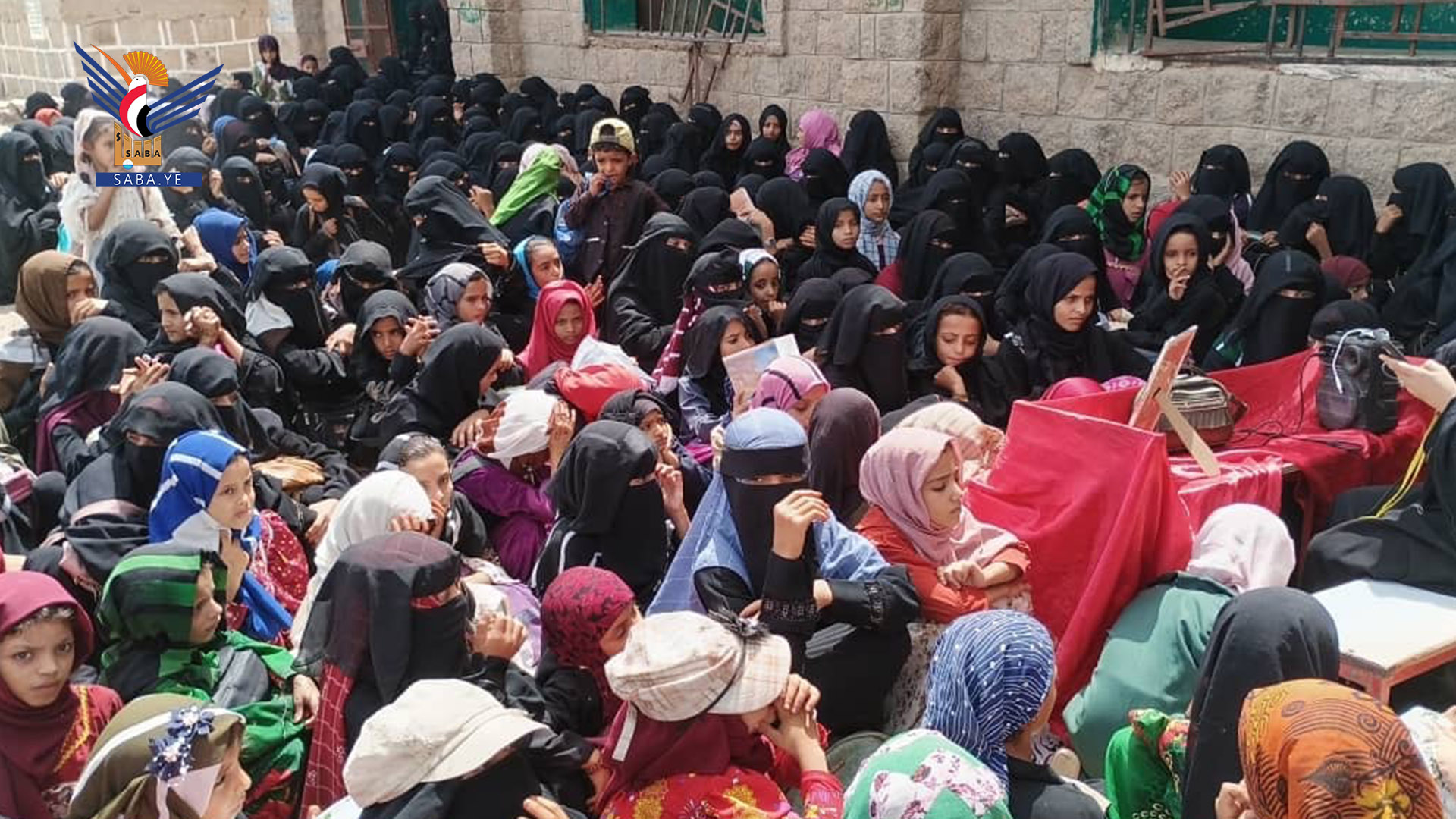 فعالية للهيئة النسائية بجبل رأس في الحديدة بذكرى استشهاد الإمام زيد