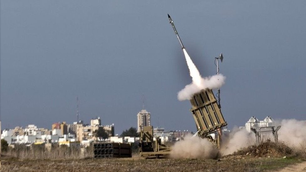 العدو الصهيوني يزعم اطلاق صاروخ من غزة تجاه مستوطنات "غلاف غزة"