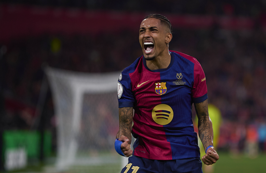 رافينيا يجرد ميسي من رقمه الأوروبي التاريخي مع برشلونة ويهدد عرش رونالدو