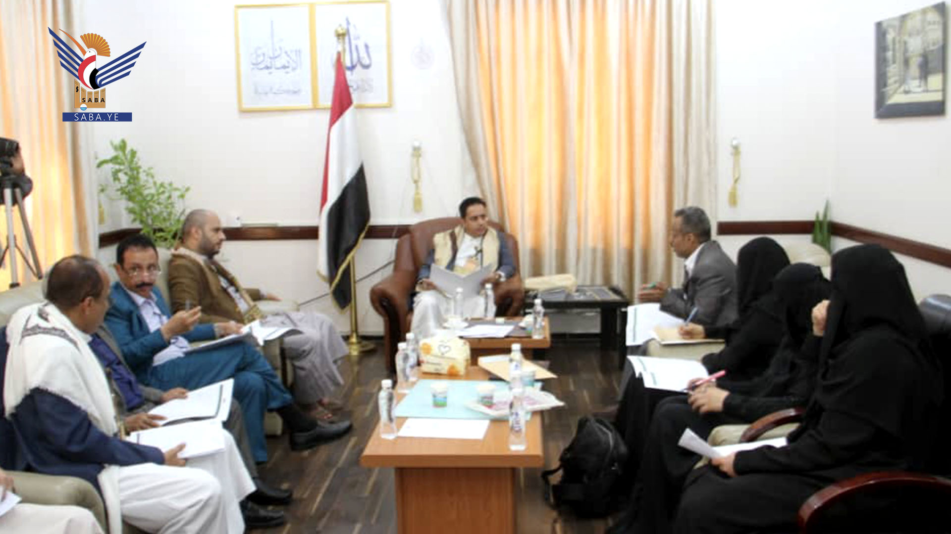 قطاع التخطيط يتسلم خطة وزارة الخدمة المدنية والتطوير الإداري