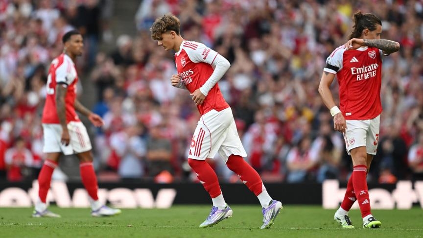 أرسنال يمطر شباك ليدز يونايتد بخماسية نظيفة في الدوري الإنجليزي أرسنال يمطر شباك ليدز يونايتد بخماسية نظيفة في الدوري الإنجليزي