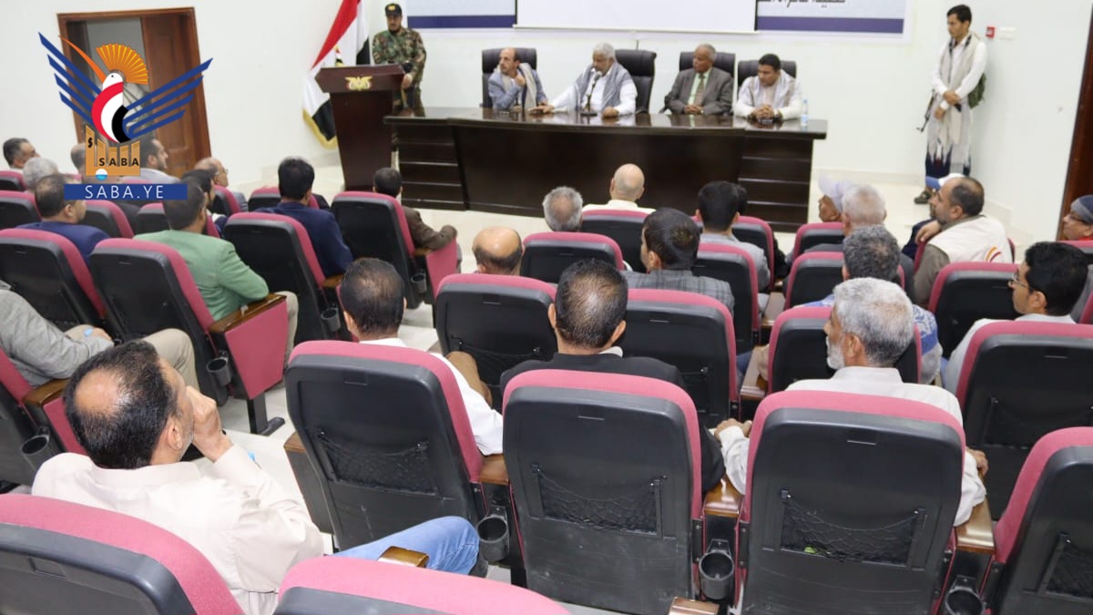 اجتماع برئاسة وزير النقل والأشغال لمناقشة خطط قطاع النقل