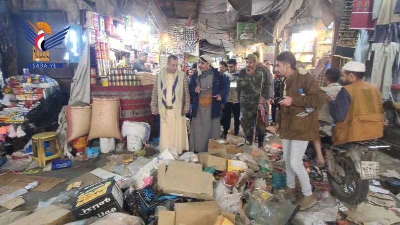 رفع أكثر من خمسة الاف و910 أطنان من المخلفات بأمانة العاصمة