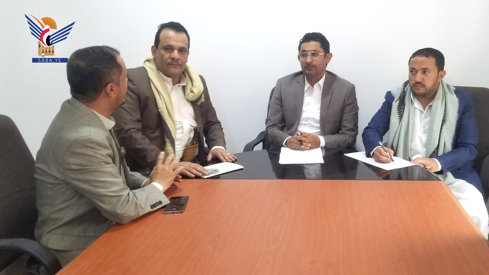مناقشة ربط مخرجات معهد ذهبان التقني الصناعي بالقطاع الخاص