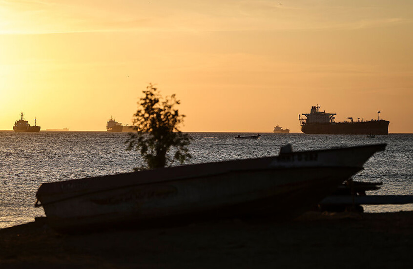 فنزويلا تنفي تقارير عن تصدير النفط إلى الكيان الإسرائيلي وتصفها بـ" الكاذبة"