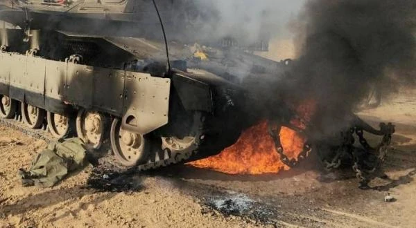 "القسام" تفجر دبابة "ميركفاه" صهيونية في حي الصبرة جنوب مدينة غزة