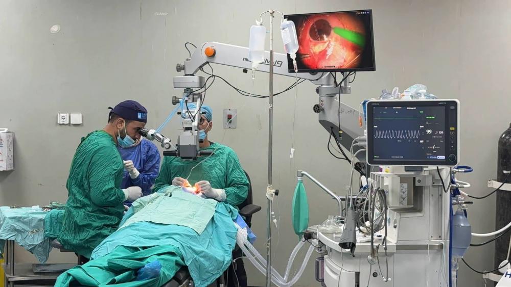 مستشفى العيون بغزة: نقص الأجهزة والأدوية يهدد المرضى
