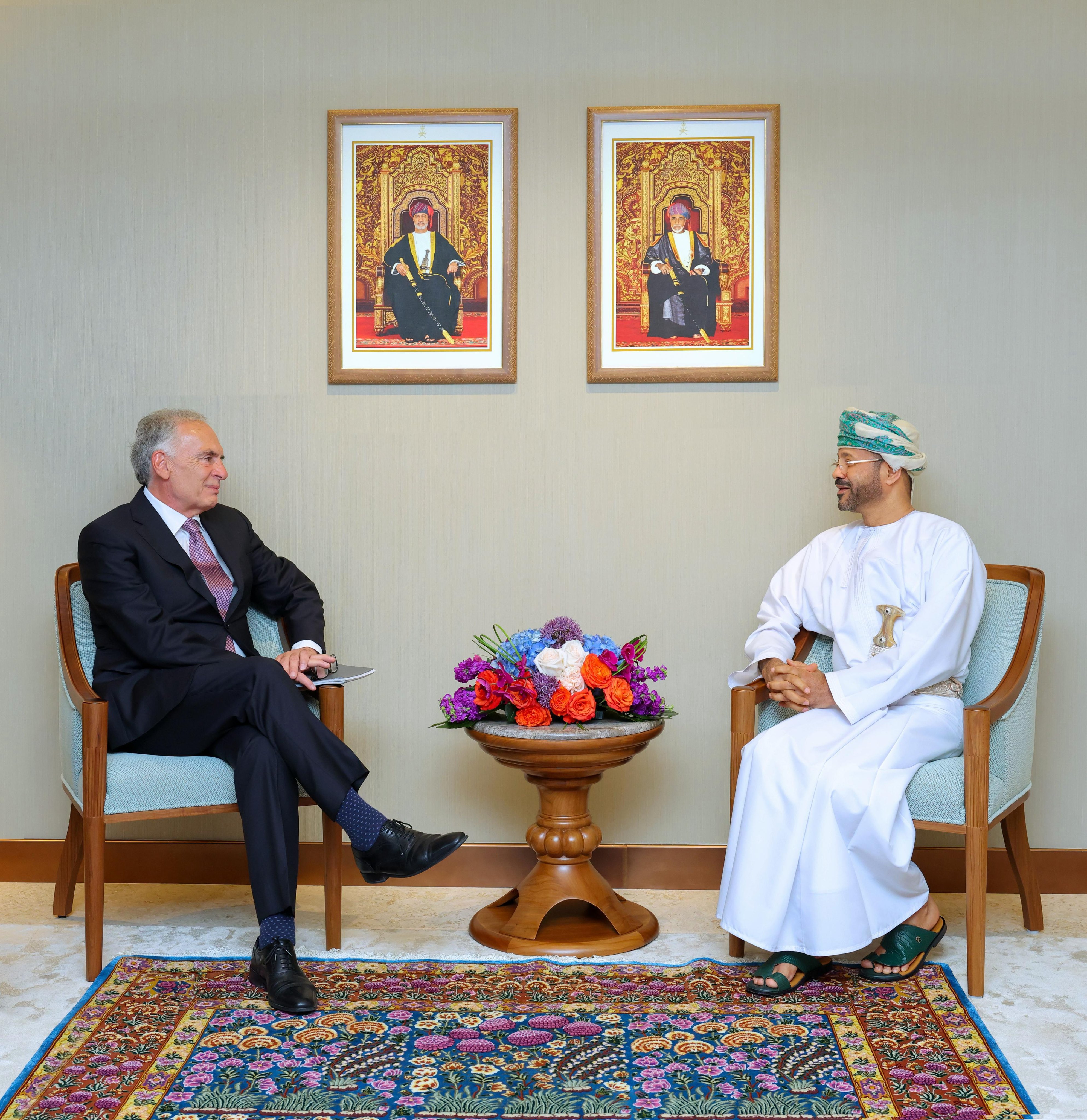 عُمان تؤكد دعمها لوقف إطلاق النار وجهود خفض التصعيد في المنطقة