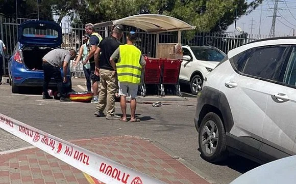 فصائل المقاومة الفلسطينية تبارك عملية "غوش عتصيون" وتعتبرها رد طبيعي على جرائم الإحتلال