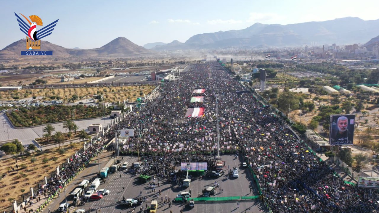 حشود مليونية بالعاصمة صنعاء في مسيرة "جهاداً في سبيل الله ونصرة لغزة.. سنواجه كل الطواغيت"