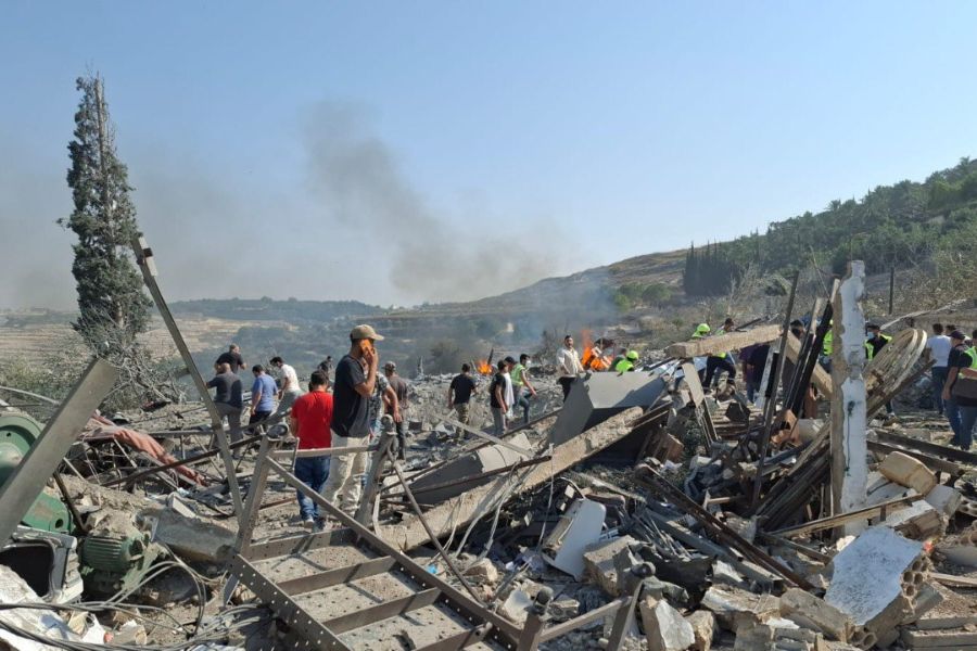 الصحة اللبنانية: استشهاد مواطن وإصابة 8 آخرين بغارات للعدو الإسرائيلي في صور