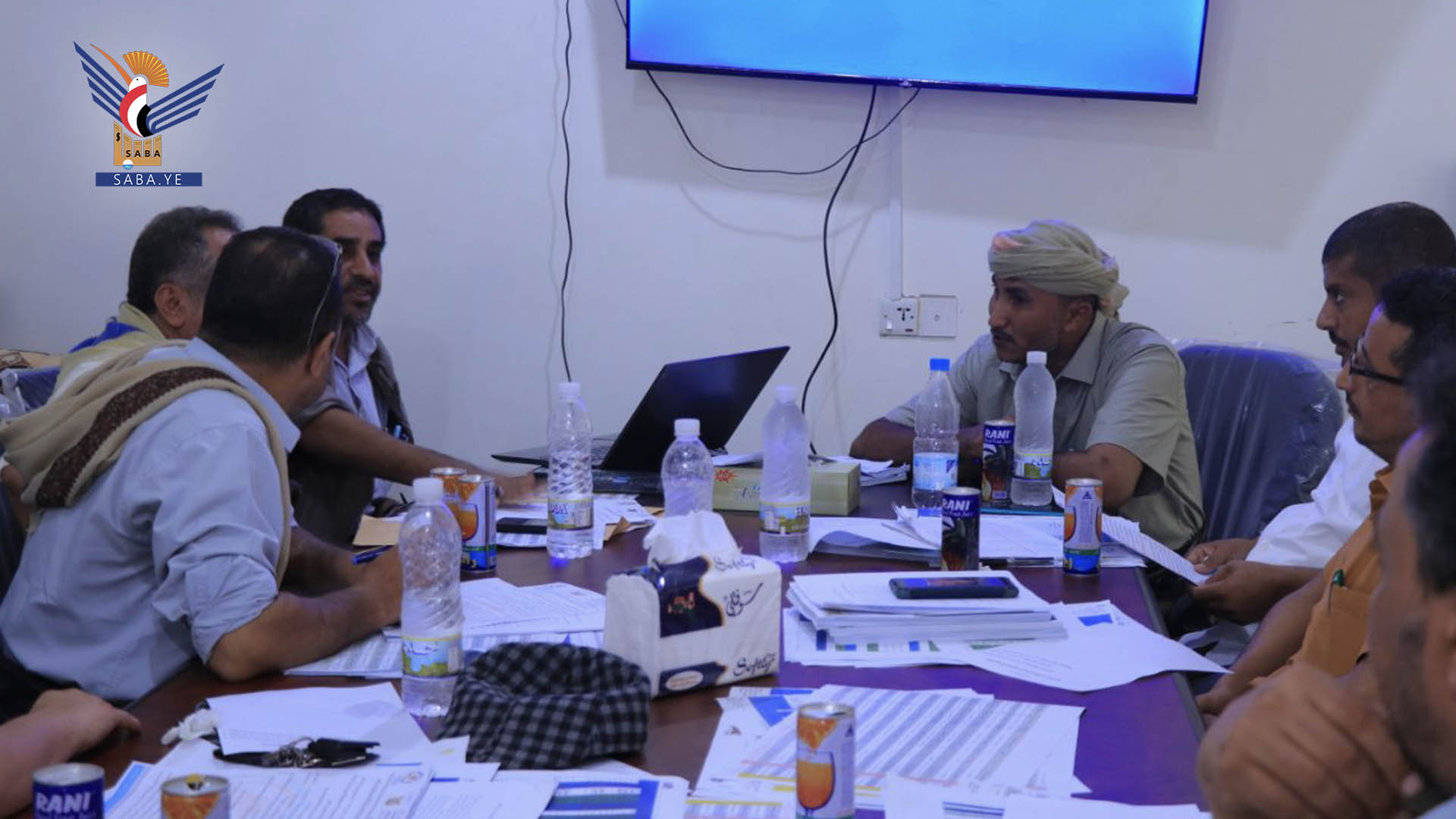 استعراض التقرير السنوي لمشاريع الوحدة الزراعية والسمكية في الحديدة