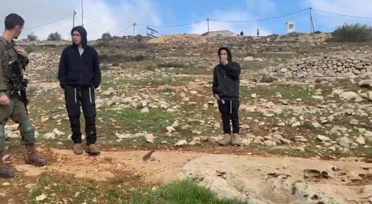 إصابة شاب فلسطيني باعتداء للمستوطنين الصهاينة في الخليل