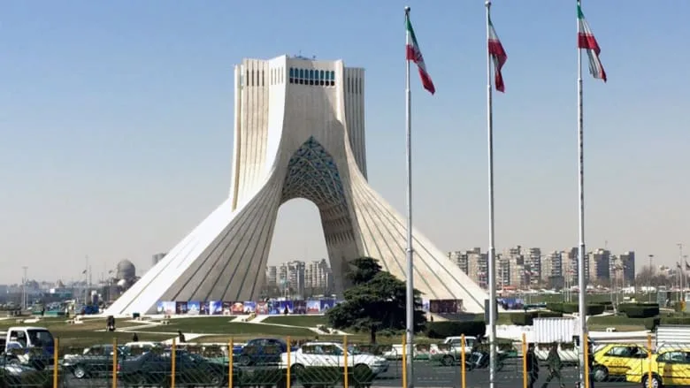إيران: النظام الأمريكي أصيب بالعجز فهاجم مناطق غير عسكرية وبنى تحتية خدمية