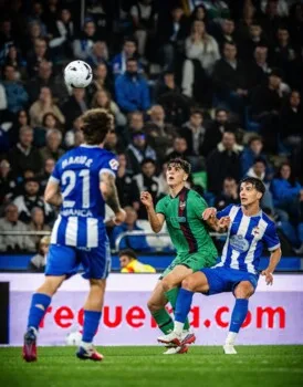 ديبورتيفو وليفانتي يتعادلان بهدف لمثله في الدوري الإسباني