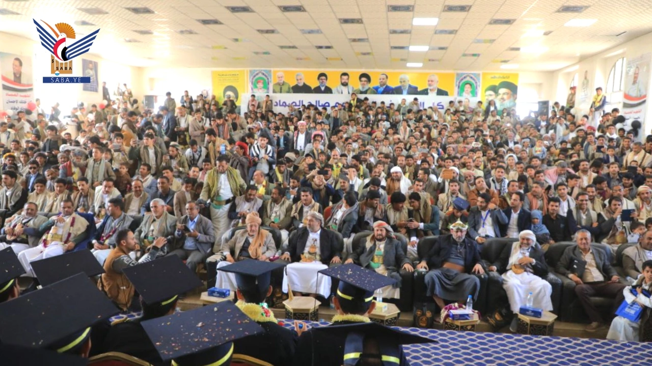 جامعة صعدة تحتفي بتخرج دفعة الشهيد الغماري من مختلف الكليات