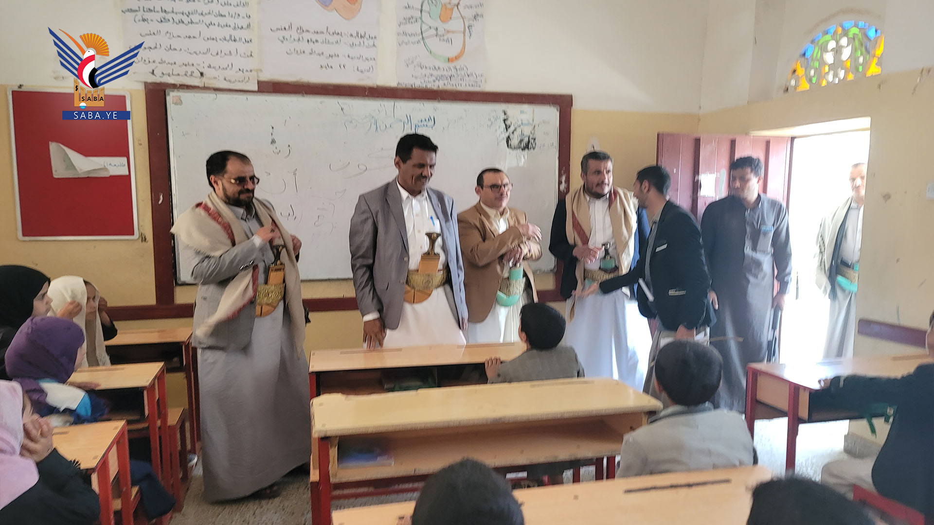 أمين عام محلي حجة يتفقد أنشطة الدورات الصيفية في كحلان عفار