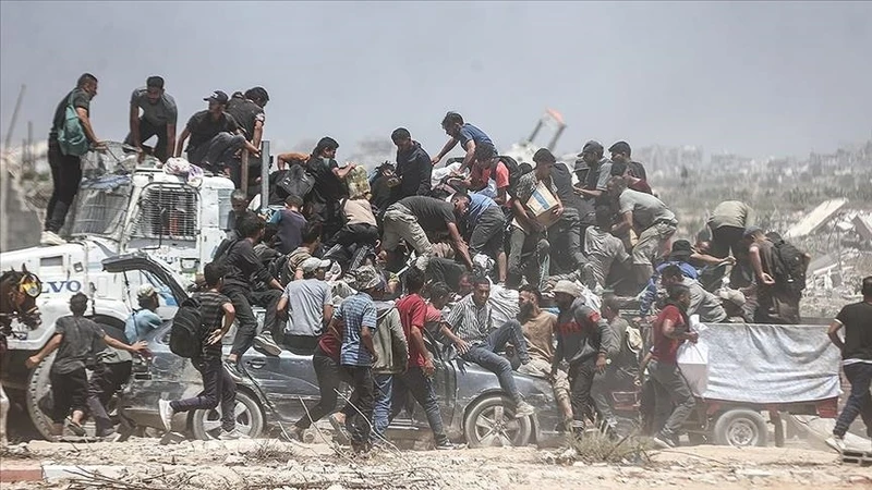 ارتفاع ضحايا لقمة العيش في غزة إلى 2,523 شهيدًا و18,473 جريحاً