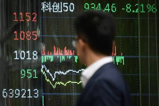 586 مليار دولار قيمة استثمارات رؤوس الأموال الأجنبية في سوق الأسهم الصينية