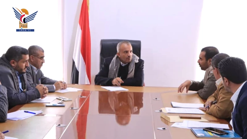 مناقشة جوانب التنسيق بين وزارة الخدمة المدنية وهيئة الطيران المدني والأرصاد