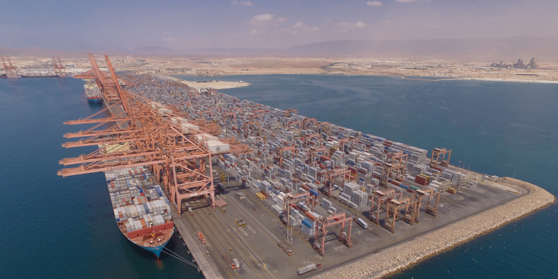 الميزانُ التّجاري لسلطنة عُمان يحقق فائضًا بأكثر من 3.8 مليار ريال عُماني