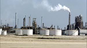 اليابان تعلن طرح المزيد من احتياطاتها النفطيّة مطلع مايو المُقبل