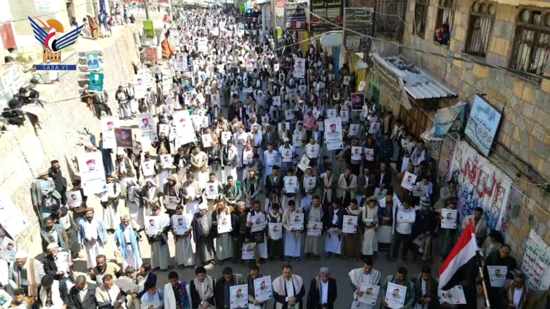 95 مسيرة بالمحويت تؤكد الوفاء لدماء الشهداء ومواصلة العطاء 95 مسيرة بالمحويت تؤكد الوفاء لدماء الشهداء ومواصلة العطاء