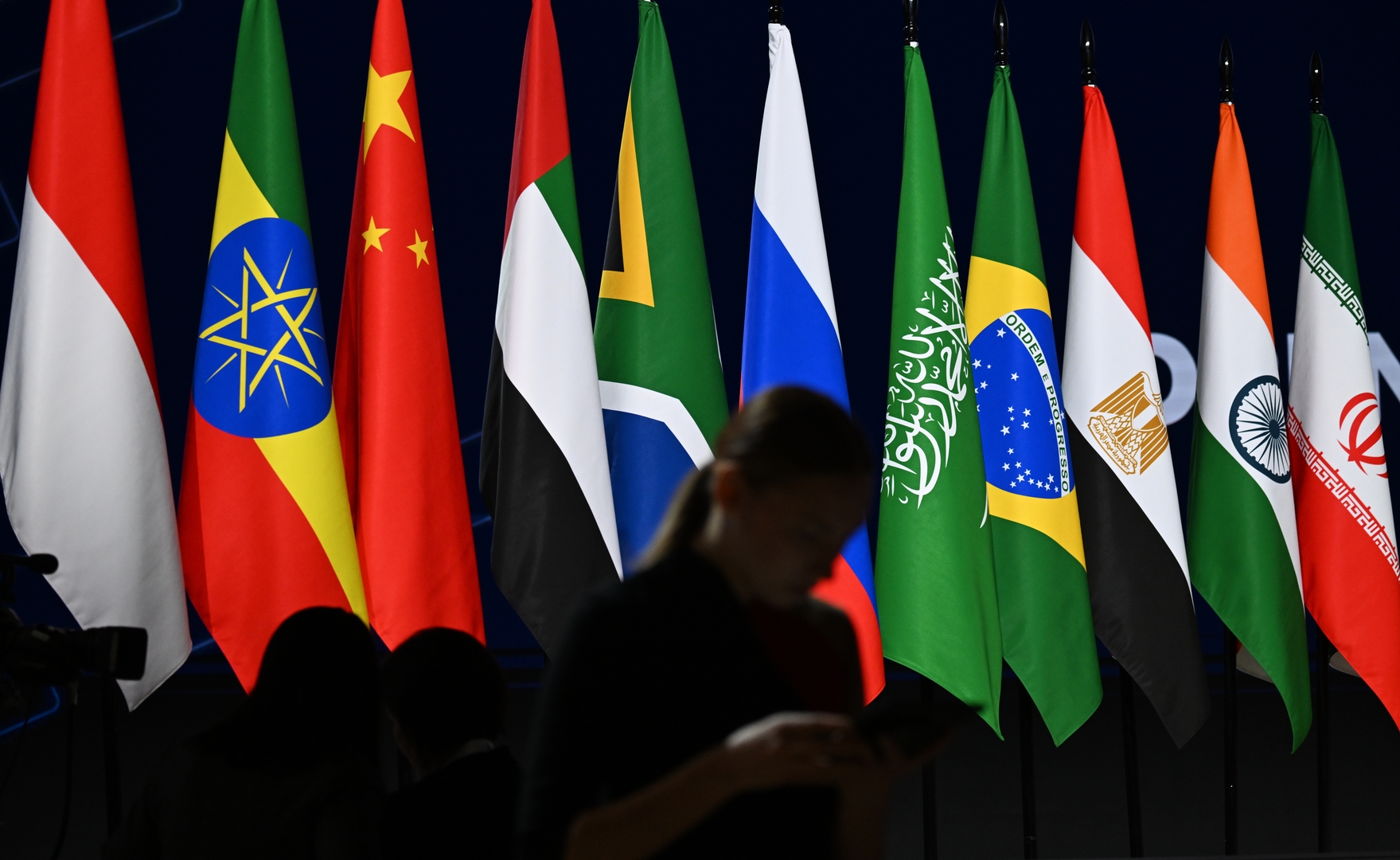 وزير المالية الروسي: العملات الوطنية تحرر دول "بريكس" من الضغوط الغربية