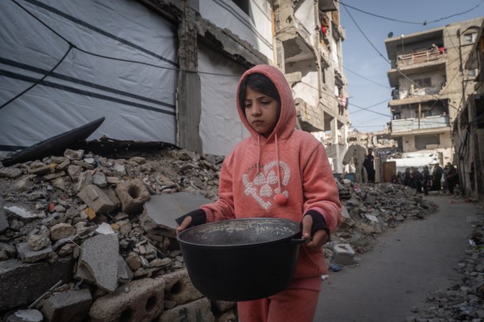 "الغذاء العالمي": العائلات في غزة تفطر في رمضان بوجبة بسيطة في ظل الركام