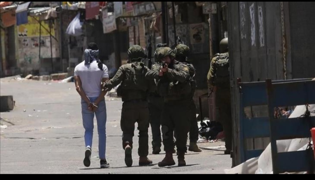 العدو الإسرائيلي يواصل هدم المنازل واعتداءاته في القدس والضفة الغربية العدو الإسرائيلي يواصل هدم المنازل واعتداءاته في القدس والضفة الغربية