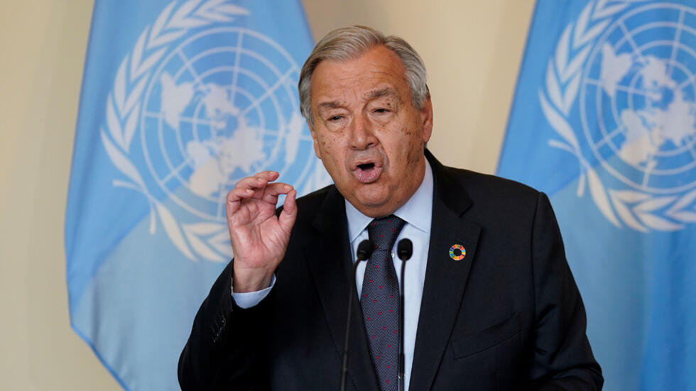 غوتيريش: حقوق الإنسان تُنتهك في جميع أنحاء العالم بشكل متعمد واستراتيجي وأحياناً بفخر