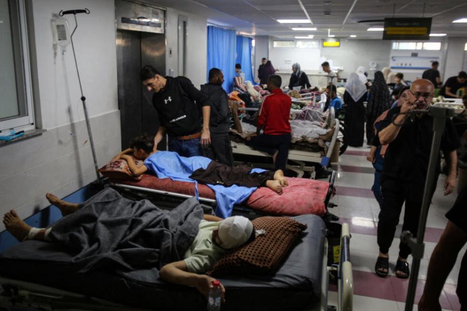 مدير مستشفى شهداء الأقصى: مستشفيات قطاع غزة تعيش كارثة حقيقية