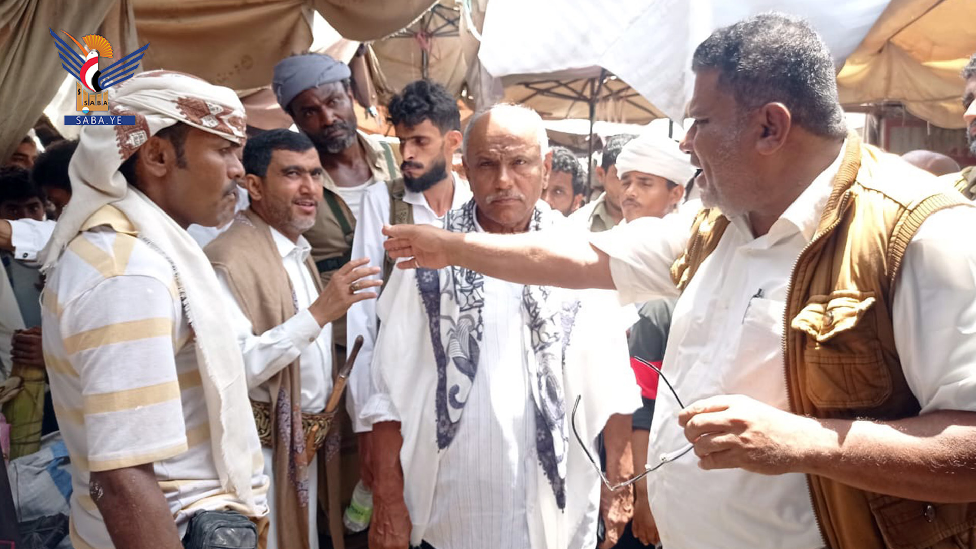  إقرار معالجات تنظيم وإدارة السوق المركزي بمديرية بيت الفقيه