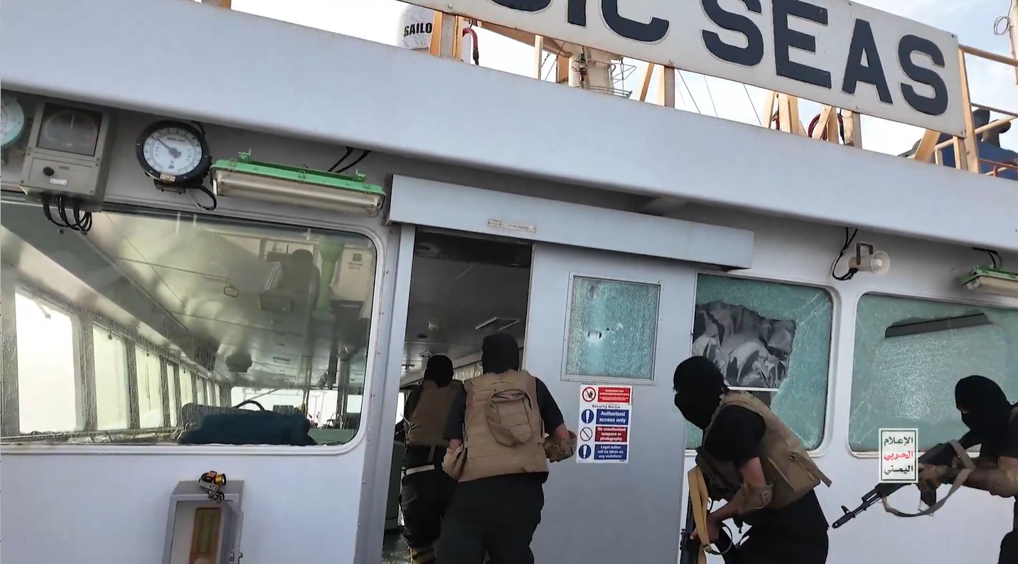 المشاهد المذهلة في البحر الأحمر