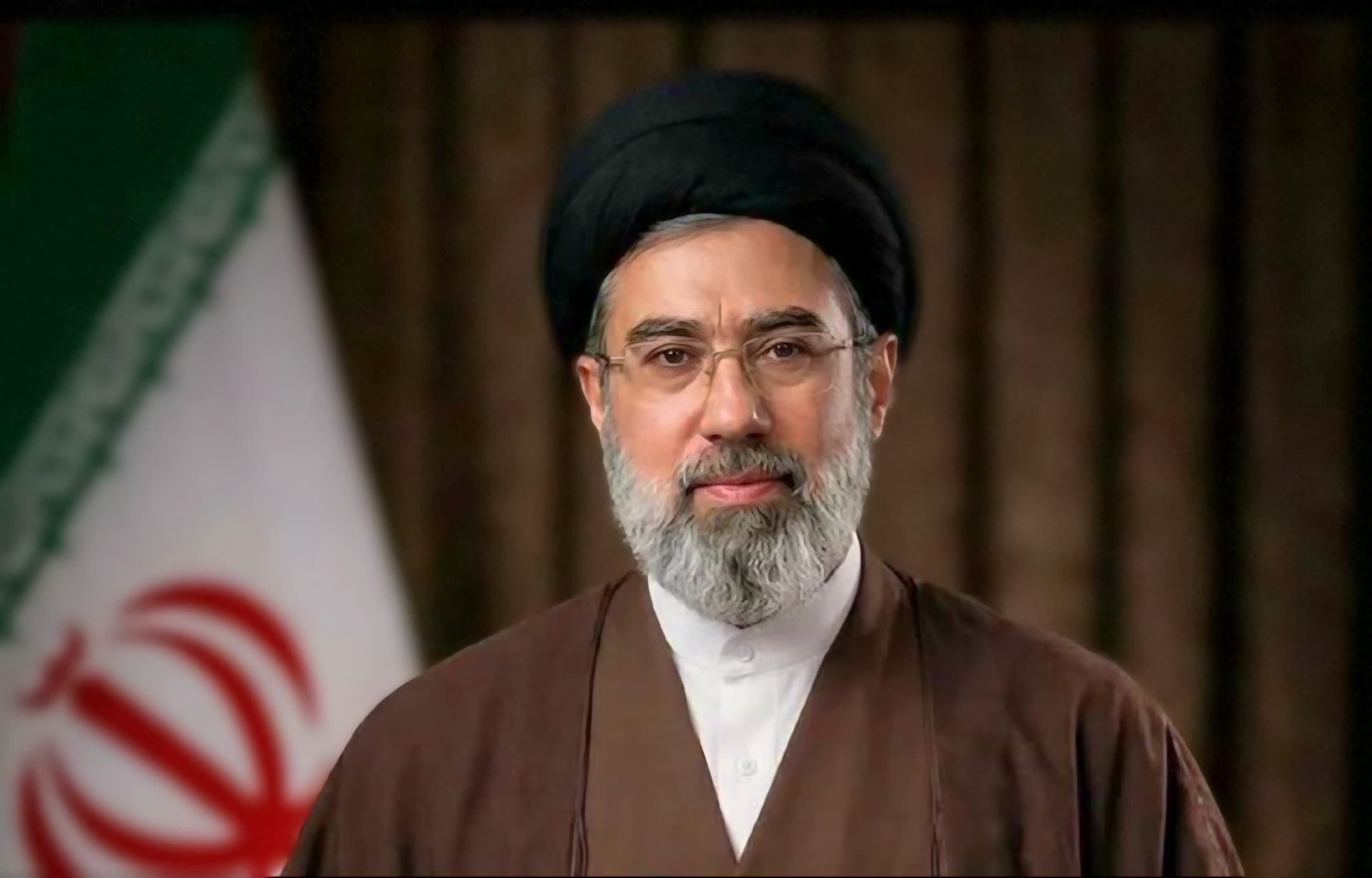 رئيس مجلس الشورى يبارك انتخاب السيد مجتبى خامنئي قائداً للجمهورية الإسلامية