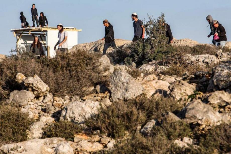 إصابة عدد من الفلسطينين في هجومين لمستوطنين صهاينة غرب وشرق رام الله