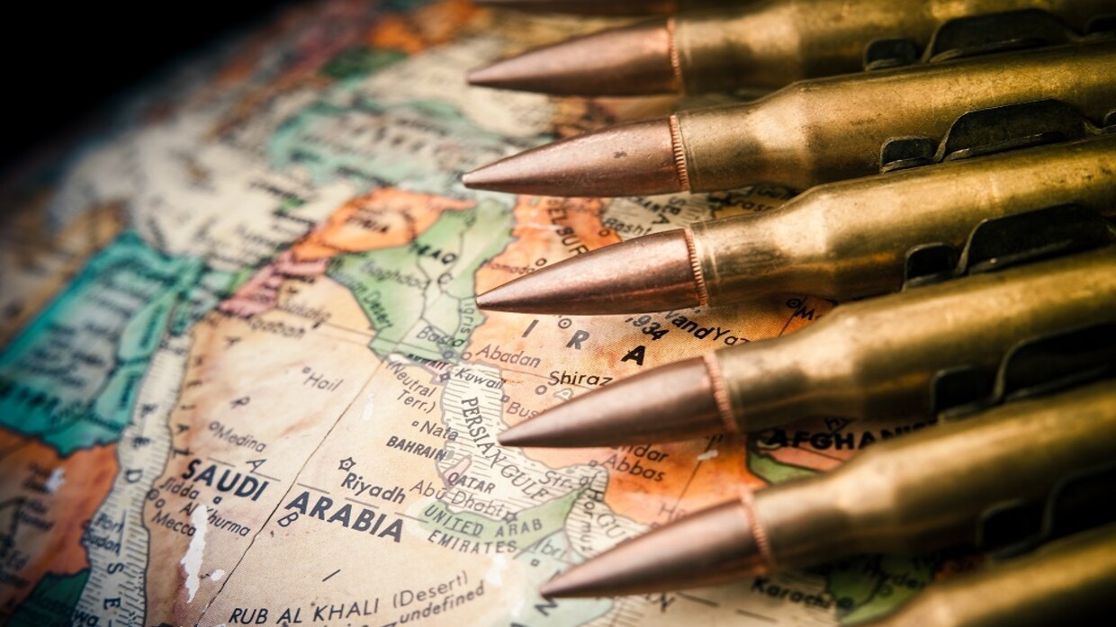 "هآرتس": 7 أكتوبر كان بداية أحداث غير متوقعة غيرت شكل الشرق الأوسط "هآرتس": 7 أكتوبر كان بداية أحداث غير متوقعة غيرت شكل الشرق الأوسط