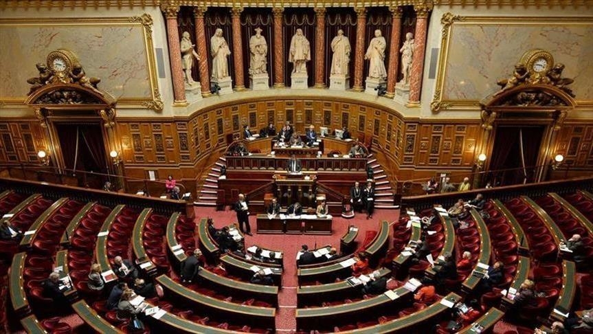 البرلمان الفرنسي يحجب الثقة عن حكومة "فرانسوا بايرو"