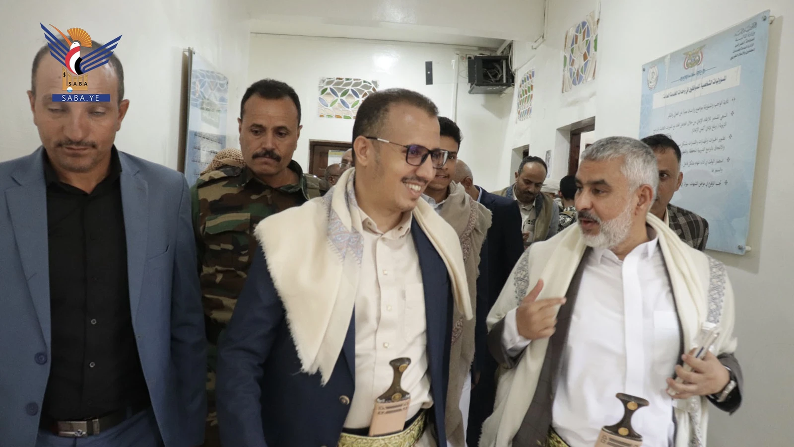 القائم بأعمال رئيس مصلحة الضرائب والجمارك يتفقد الانضباط الوظيفي بقطاعات المصلحة