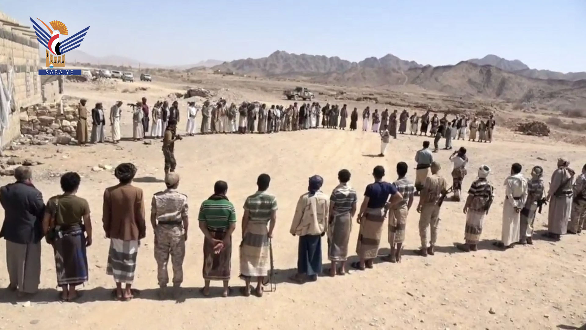 مشايخ ووجهاء قبيلة عيال سعيد بمأرب يزورون المرابطين في جبهة صرواح