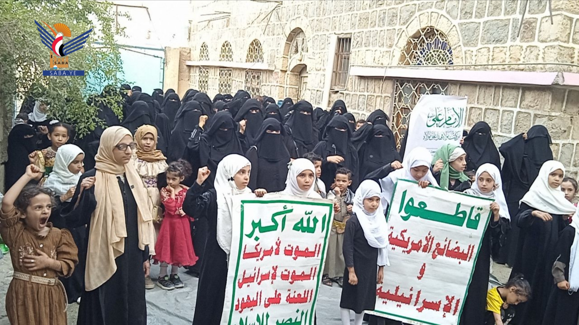 صنعاء.. فعاليتان للهيئة النسائية في مديرية سنحان بذكرى يوم الولاية 