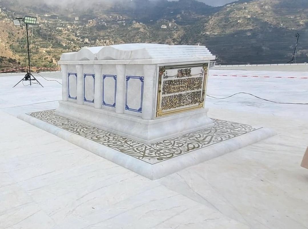 العودة إلى القدوة الأصيلة طريق الخلاص 