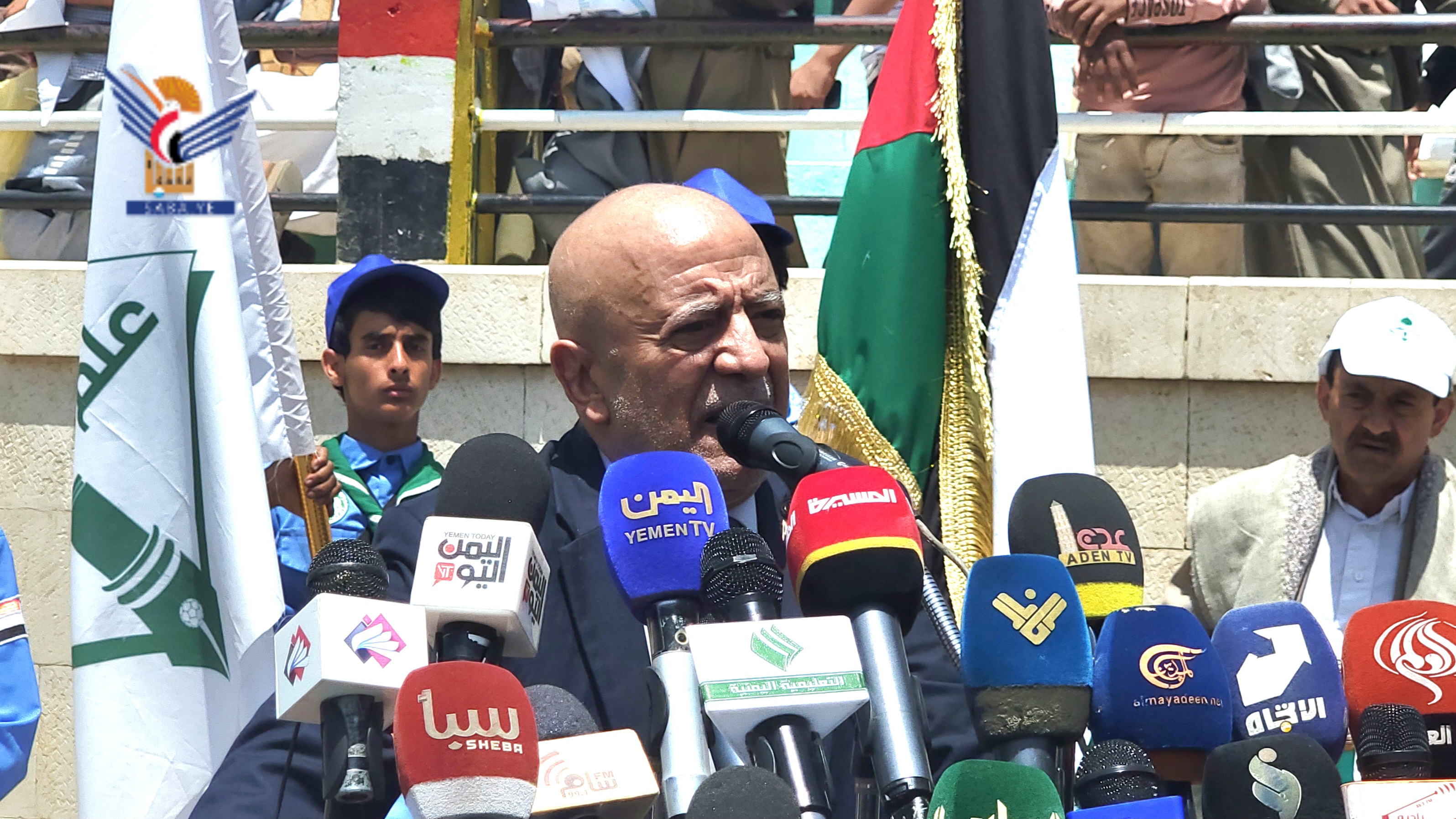 رئيس الوزراء يشارك في حفل اختتام أنشطة الدورات الصيفية بأمانة العاصمة للعام 1446