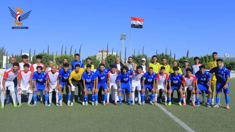 شعب صنعاء يحرز كأس أعياد الثورة اليمنية على حساب جاره الوحدة شعب صنعاء يحرز كأس أعياد الثورة اليمنية على حساب جاره الوحدة