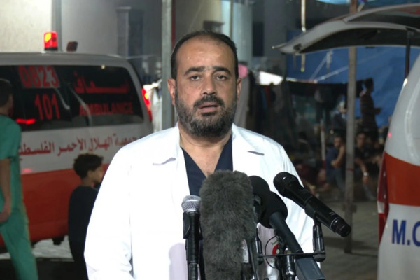 مجمع الشفاء في غزة يؤكد مواصلة عمله ويطالب بحماية دولية